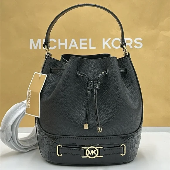 MICHAEL KORS 
Reed Medium Pebbled Leather Belted Bucket Messenger Satchel Crossb - Picture 2 of 15
